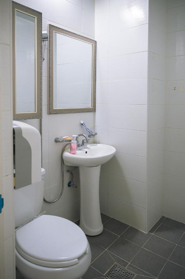 Inhere Guesthouse Gyeongju Bagian luar foto